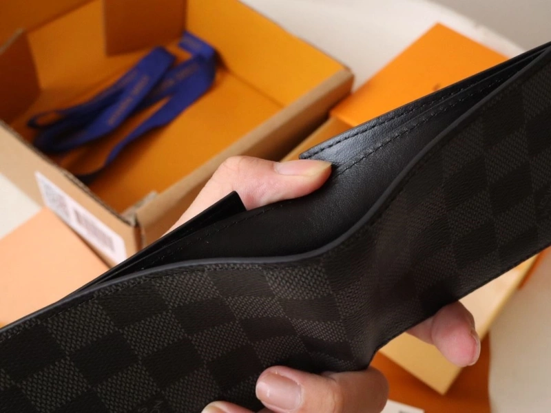 LX Wallets Durable 15971
