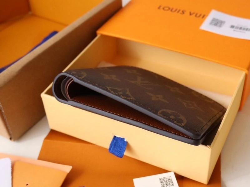 Bold LX Wallets 15958