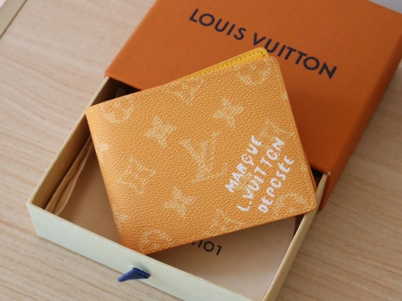 Affordable LX Wallets 15949