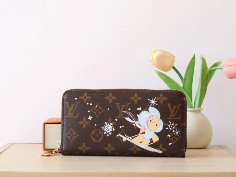 LX Wallets Refined 15937