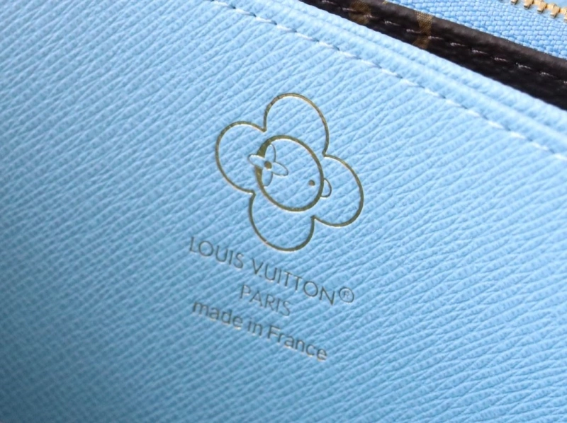 LX Wallets Refined 15937
