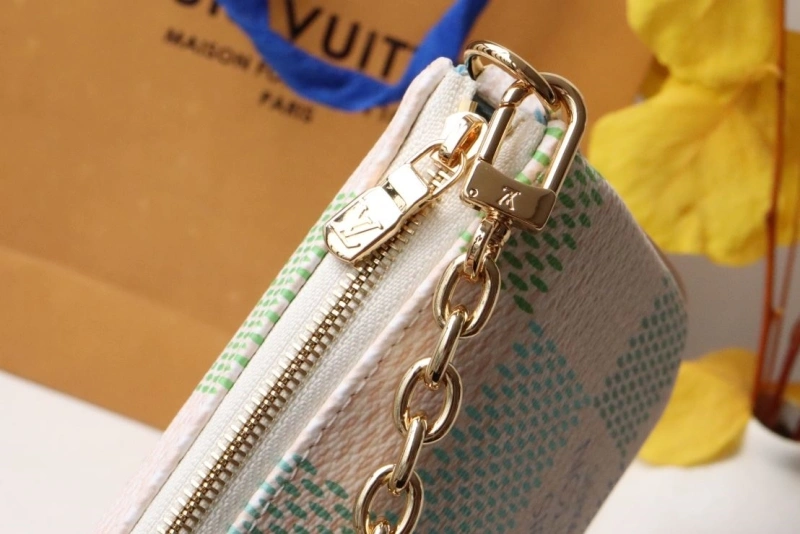 LX Wallets Practical 6710