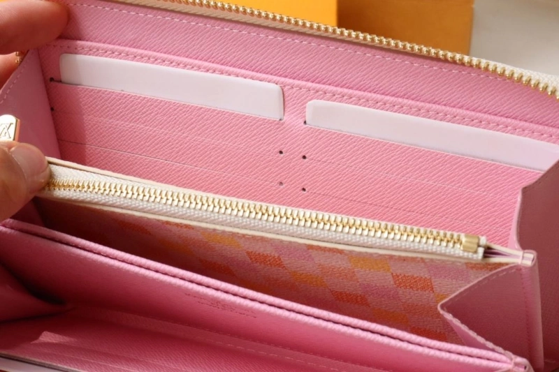 LX Wallets Fashionable 15940