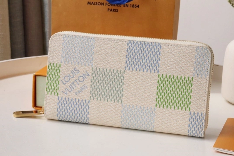 LX Wallets Durable 15948