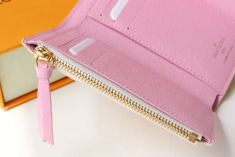 Affordable LX Wallets 15941