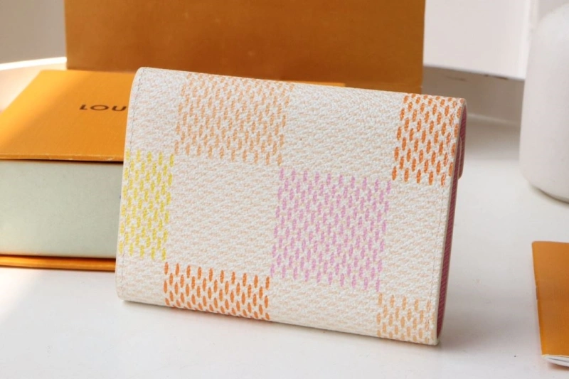 Affordable LX Wallets 15941
