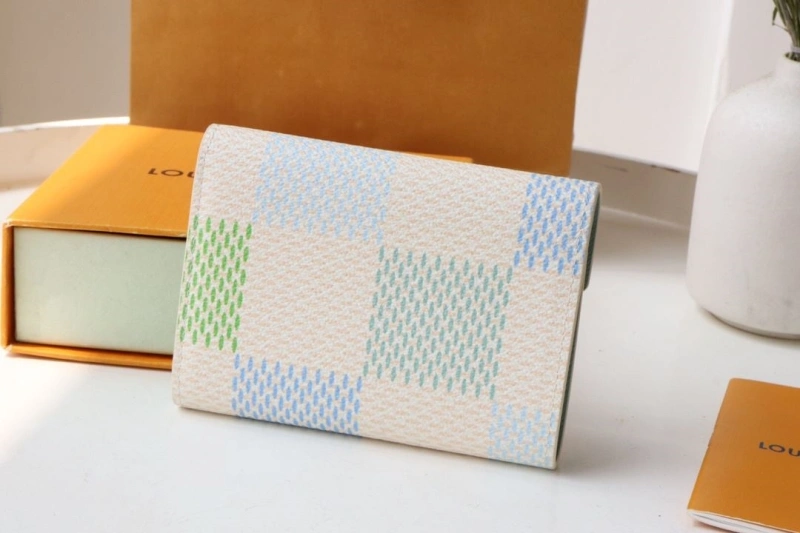 Cozy LX Wallets 15936