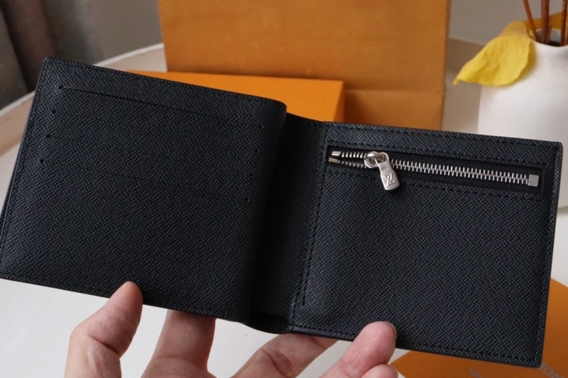LX Wallets GoodFit 15939