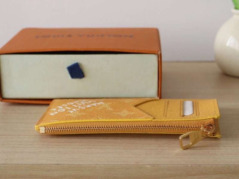 Unique LX Wallets 15912