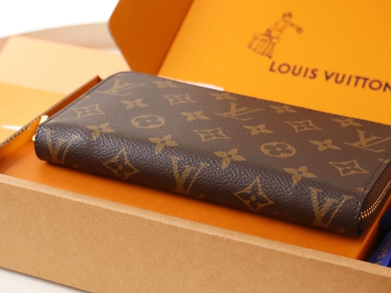 LX Wallets Modern 15911