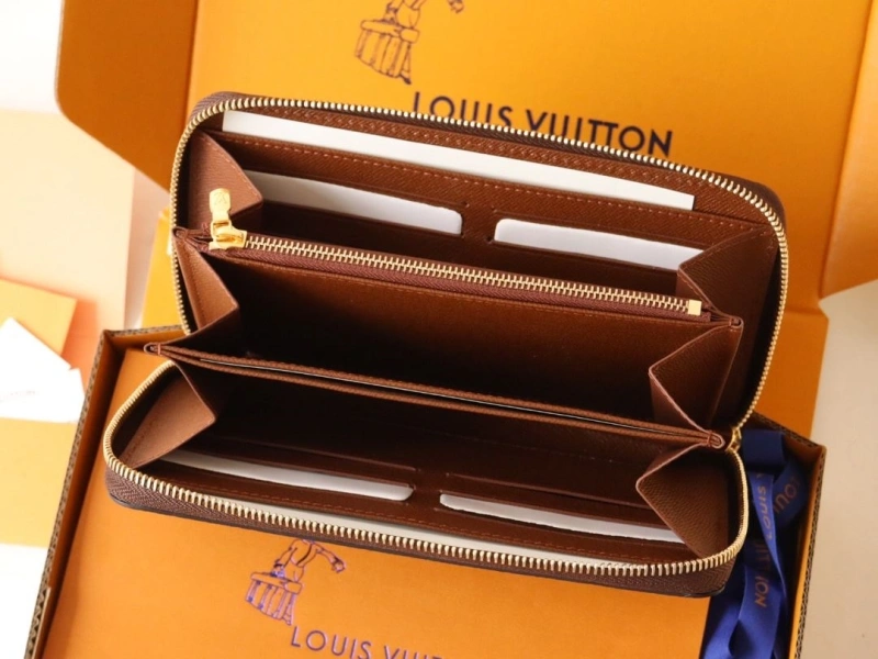 LX Wallets Modern 15911