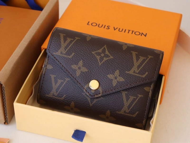 Compact LX Wallets 15916