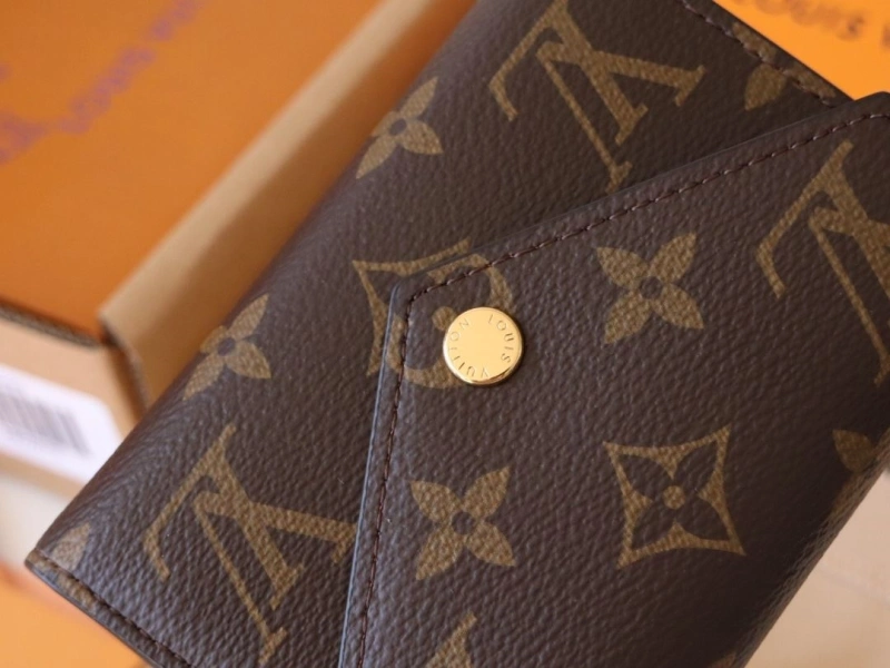 Compact LX Wallets 15916
