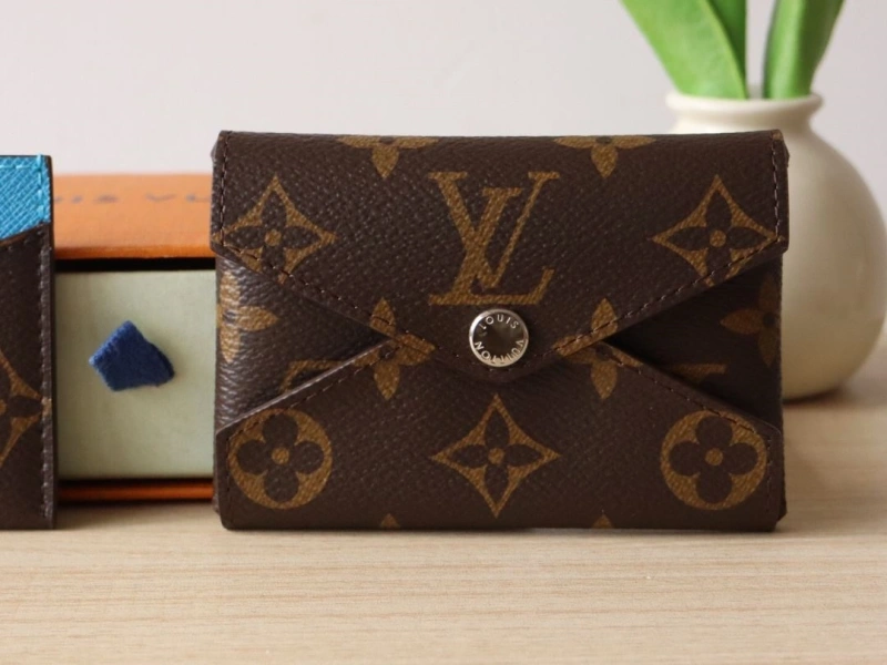 Modern LX Wallets 15899
