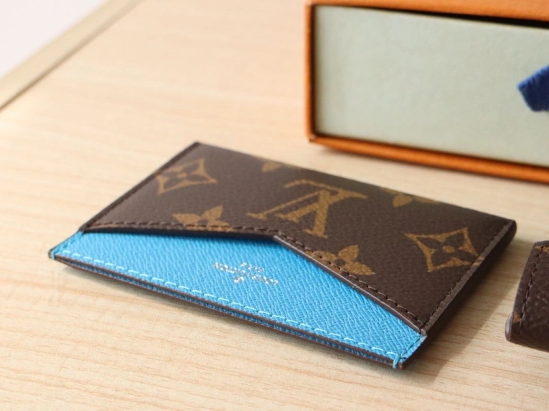Modern LX Wallets 15899