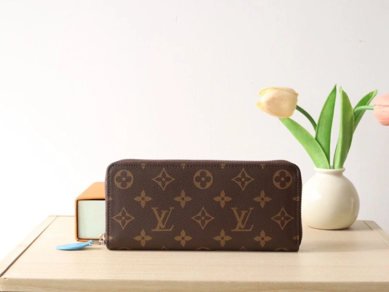 Minimalist LX Wallets 15894