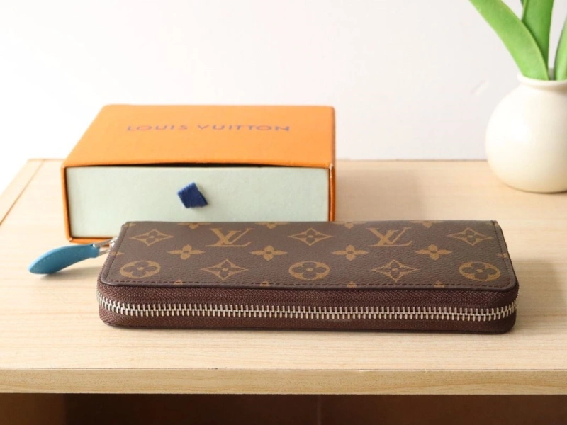 Minimalist LX Wallets 15894