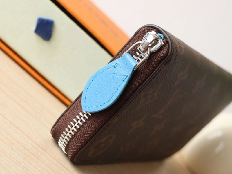 Minimalist LX Wallets 15894