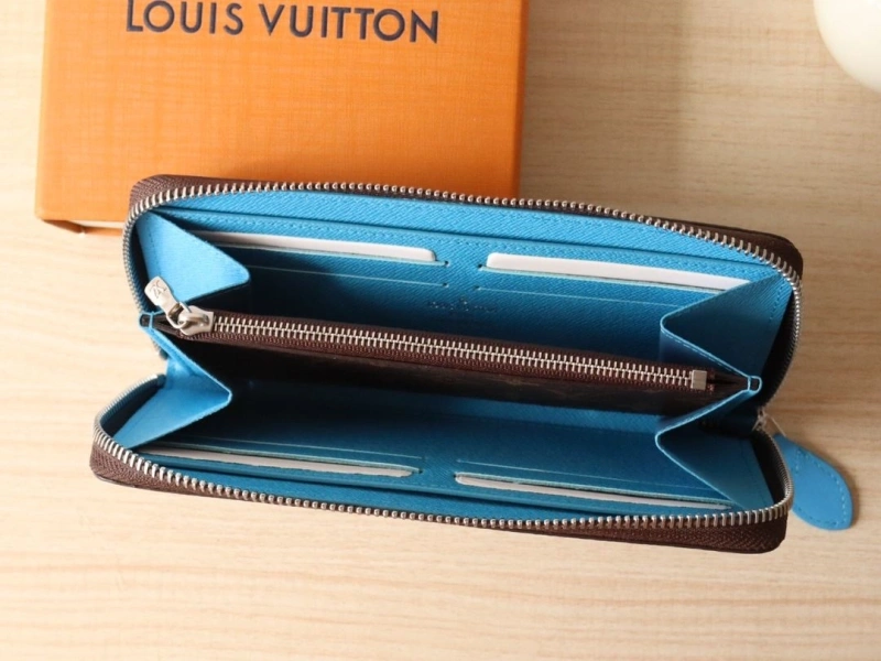 Minimalist LX Wallets 15894
