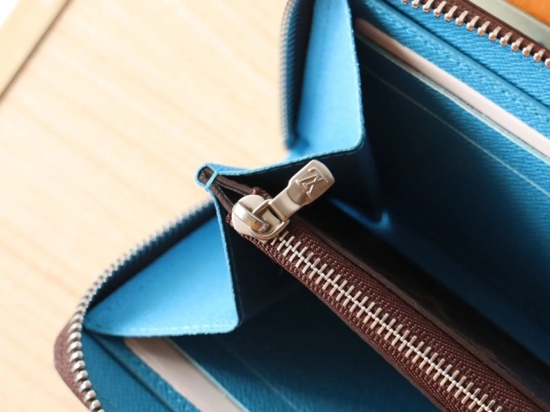 Minimalist LX Wallets 15894