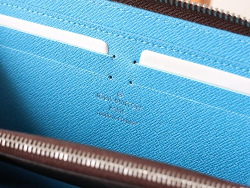 Minimalist LX Wallets 15894