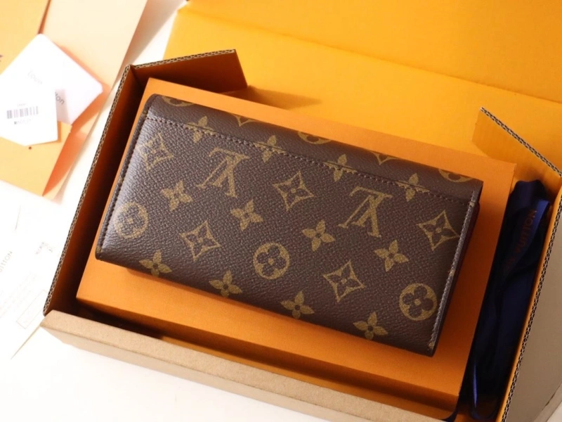 WellDesigned LX Wallets 15886