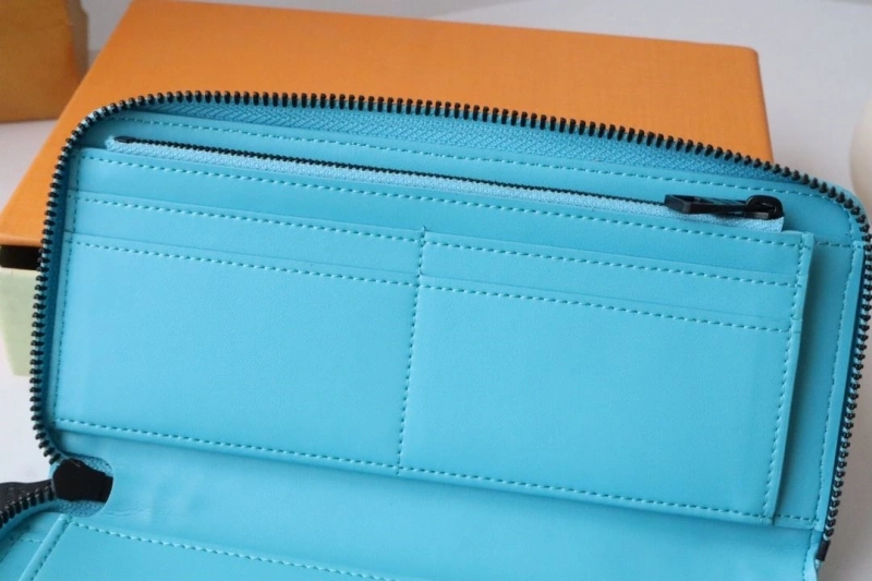 LX Wallets Breathable 15875