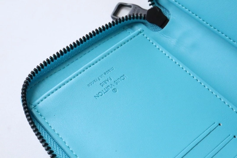 LX Wallets Breathable 15875