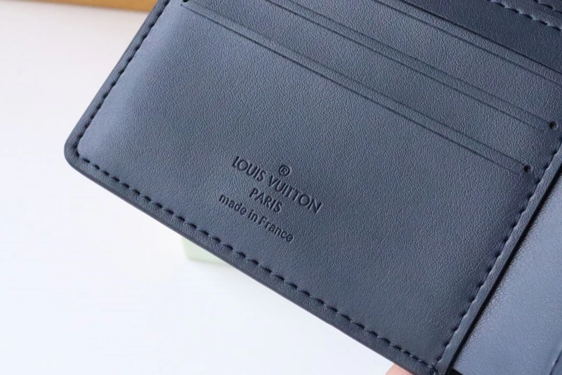 LX Wallets Comfortable 15871