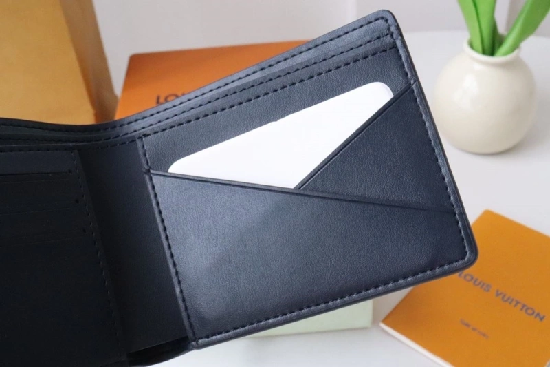 LX Wallets Comfortable 15871