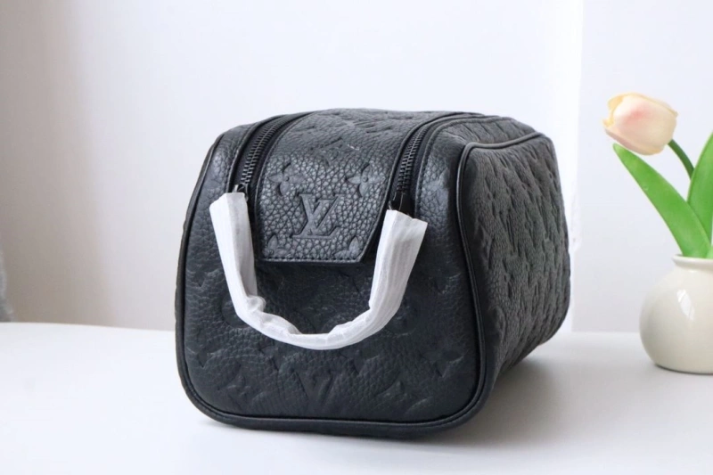 LX Cosmetic Bags Soft 16032