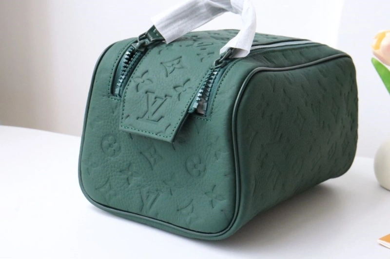 AllSeason LX Cosmetic Bags 16037