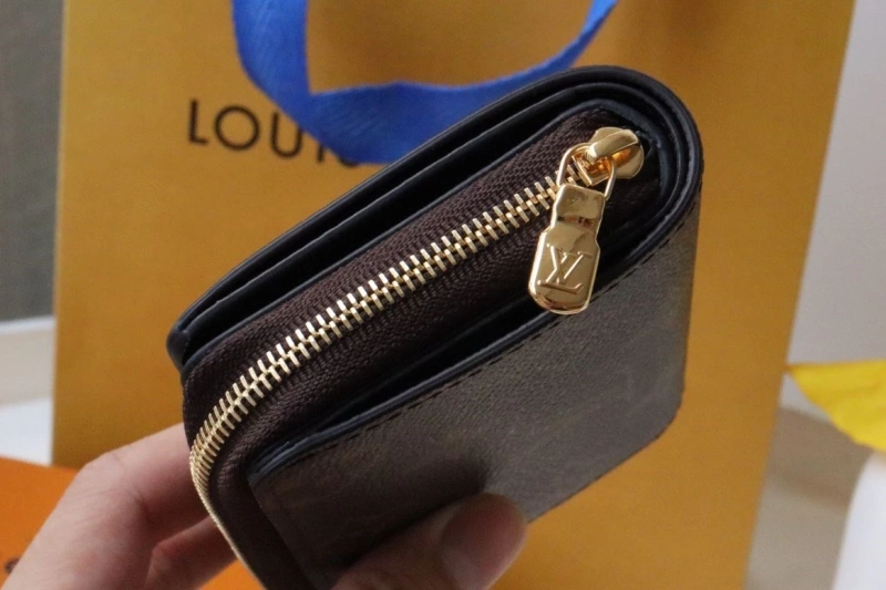 Refined LX Wallets 6713