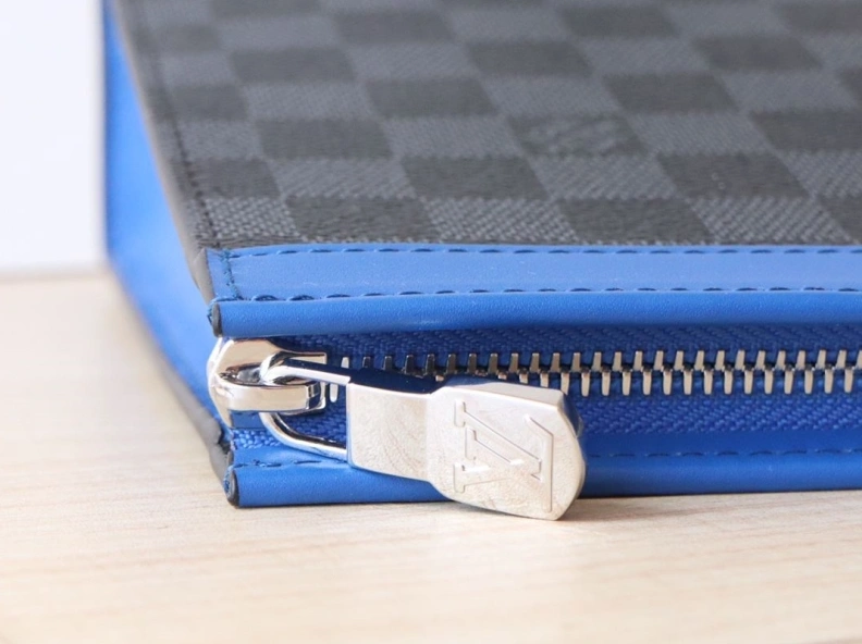 Reliable LX Clutch Bags 12373