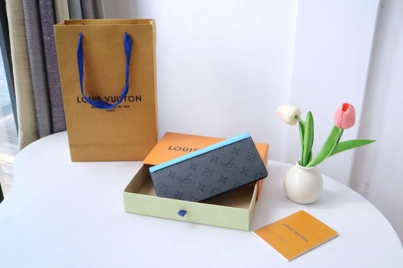 Classic LX Wallets 12429