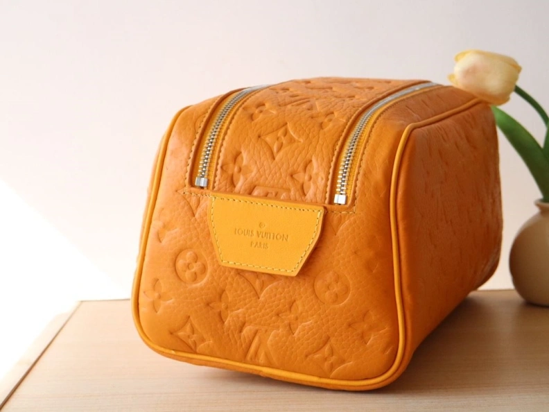EasyMatch LX Cosmetic Bags 12335