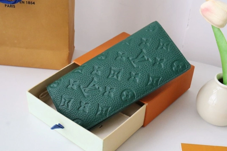 Vibrant LX Wallets 12427