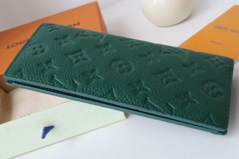 Vibrant LX Wallets 12427