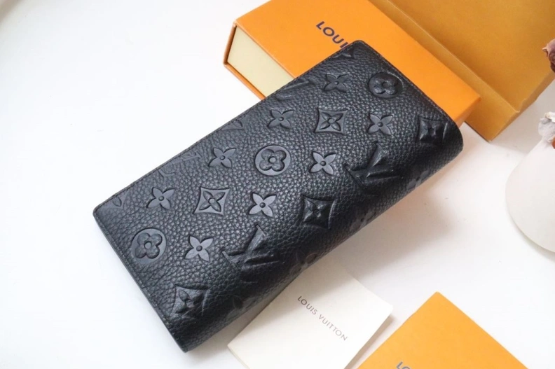 DailyWear LX Wallets 12358