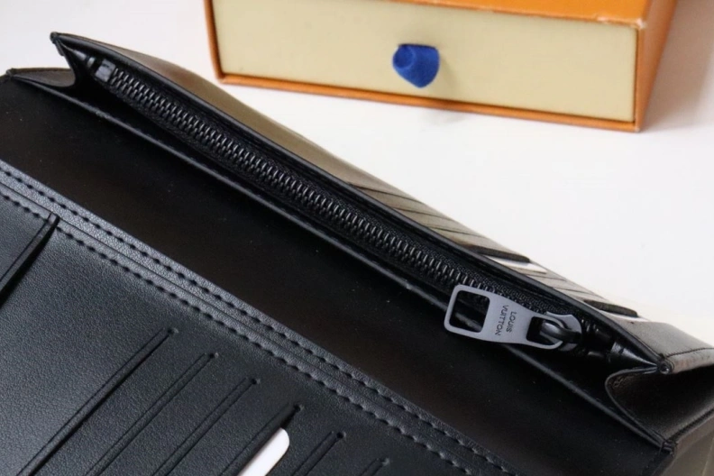 DailyWear LX Wallets 12358