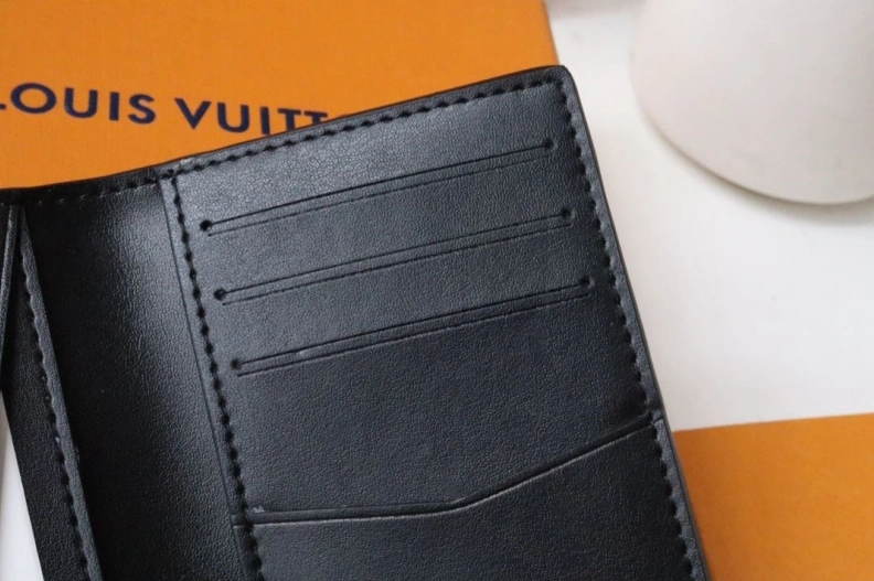 Comfortable LX Wallets 12330