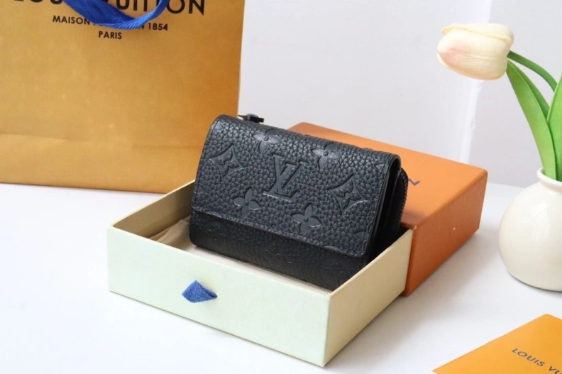 LX Wallets Functional 12299