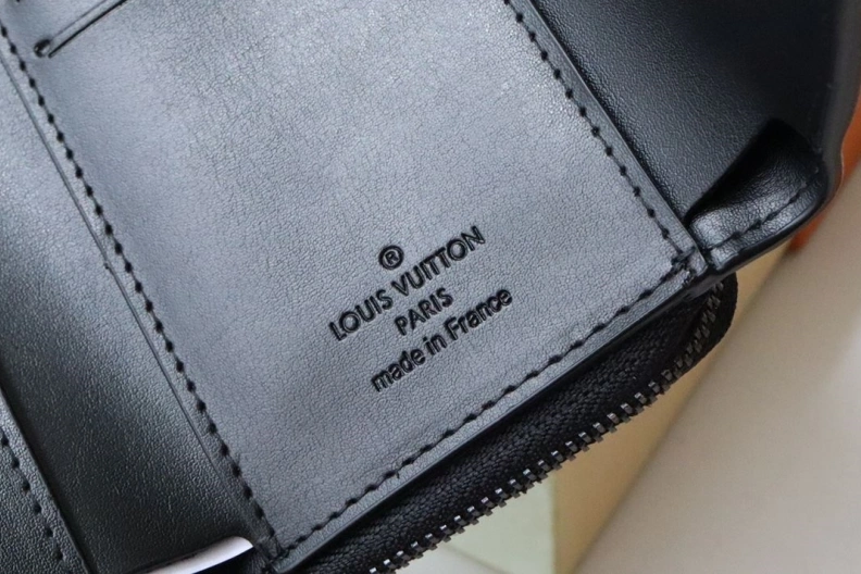 LX Wallets Functional 12299