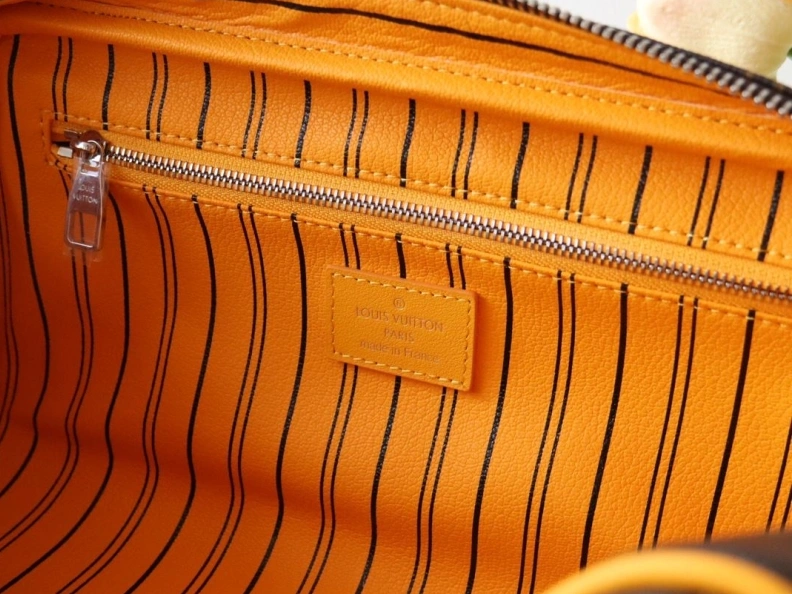 LX Cosmetic Bags Sleek 12340