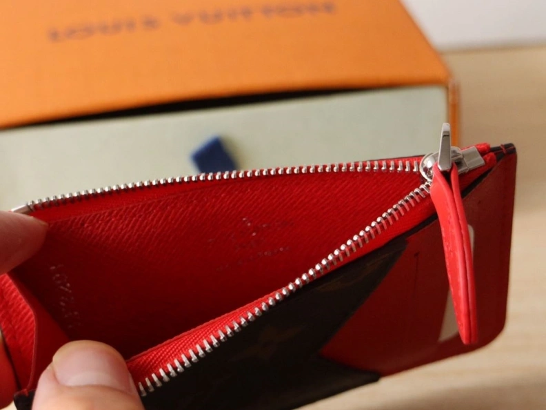 LX Wallets Lightweight 12436