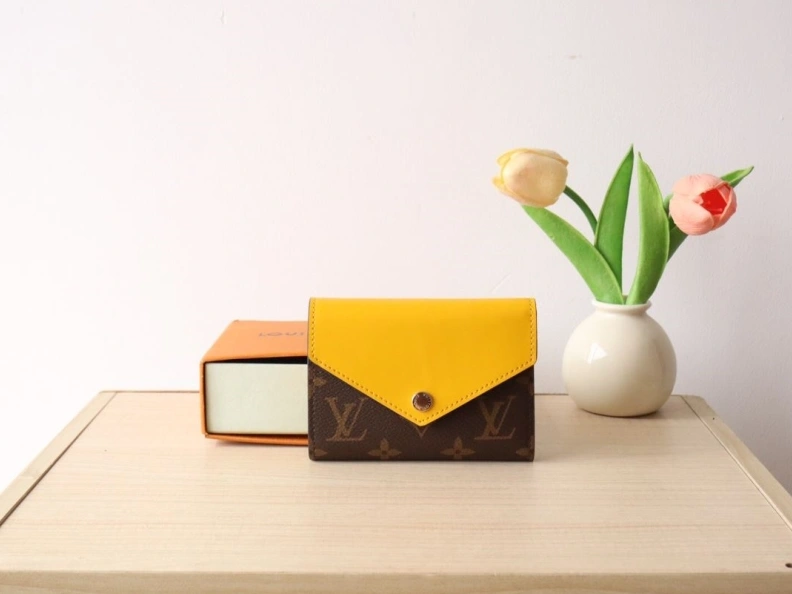 HighQuality LX Wallets 12305