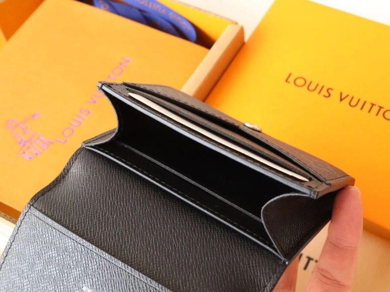 Popular LX Wallets 12263