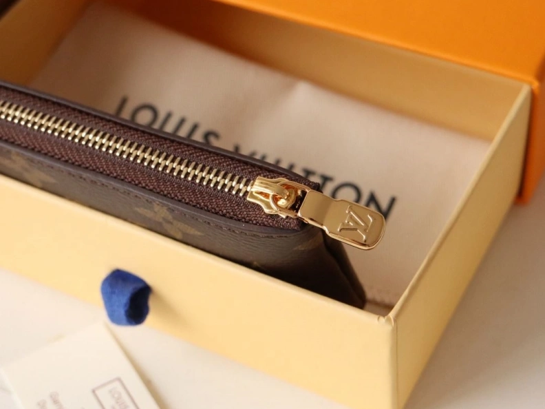 Durable LX Clutch Bags 12393