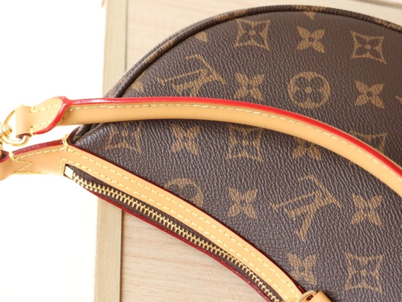 LX Clutch Bags Resilient 12392