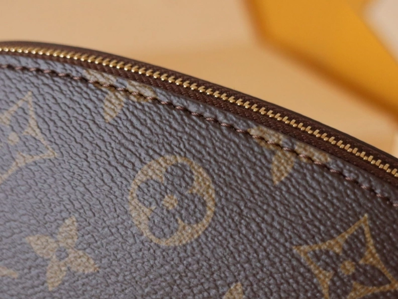 LX Clutch Bags Flexible 12377